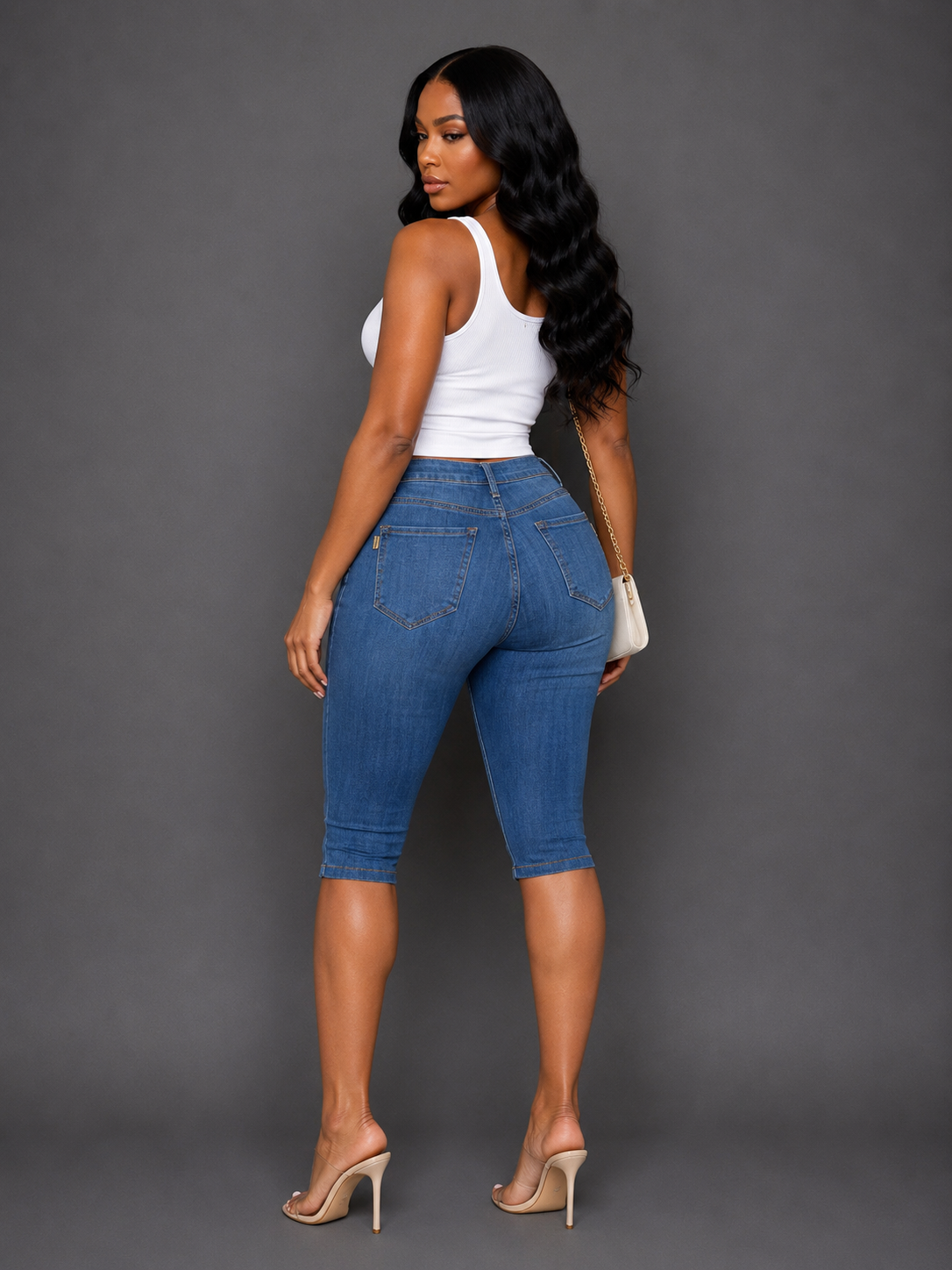 ELEVATED DISTRESSED DENIM CAPRI
