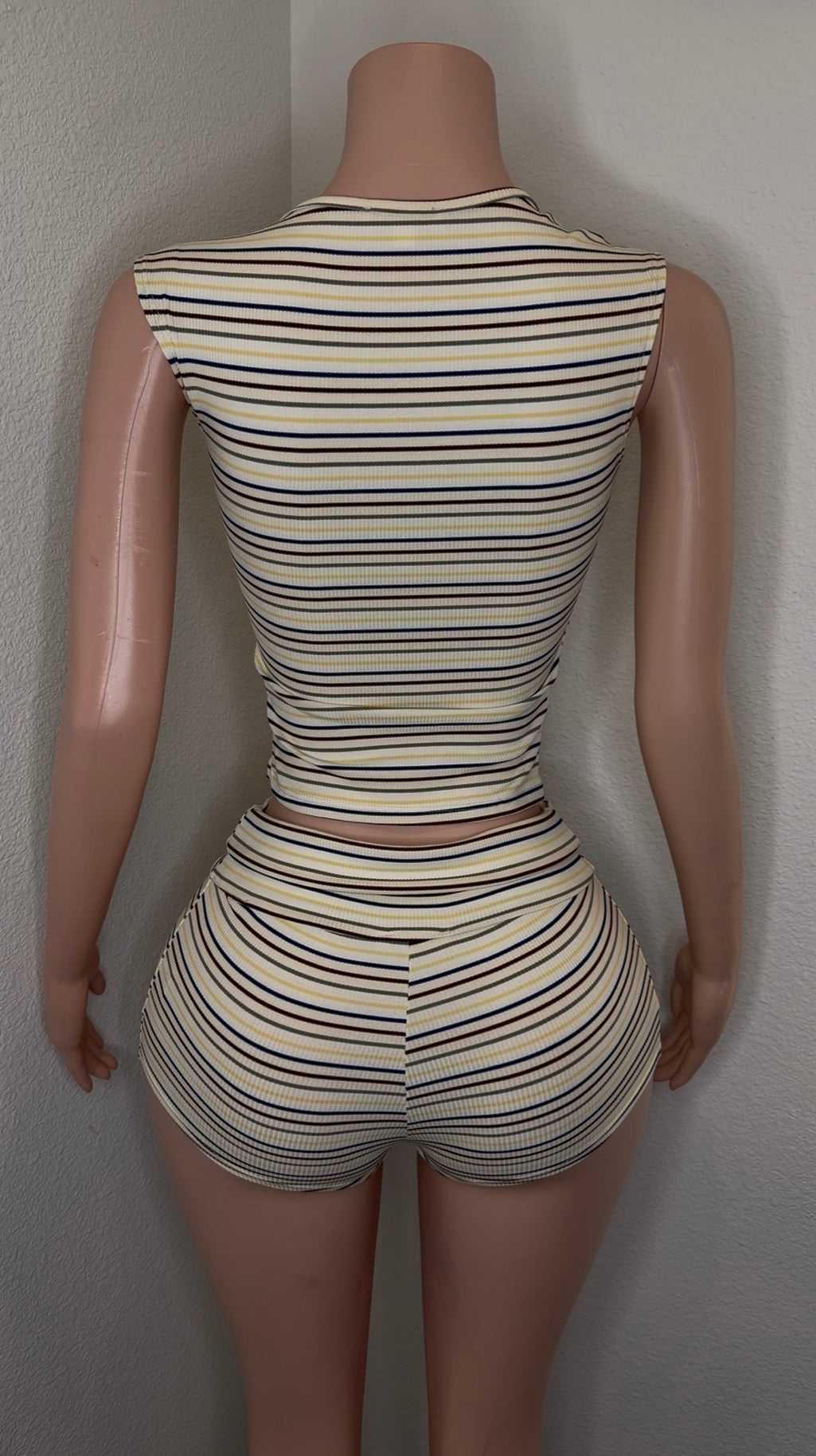 SIZZLE IN STRIPES