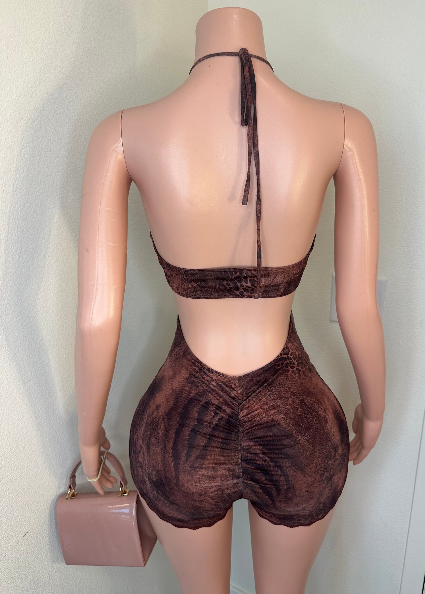 MAJESTIC ROMPER