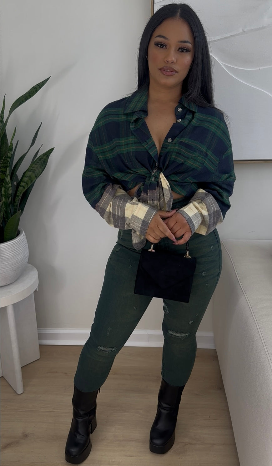 LIVING PLAID TOP