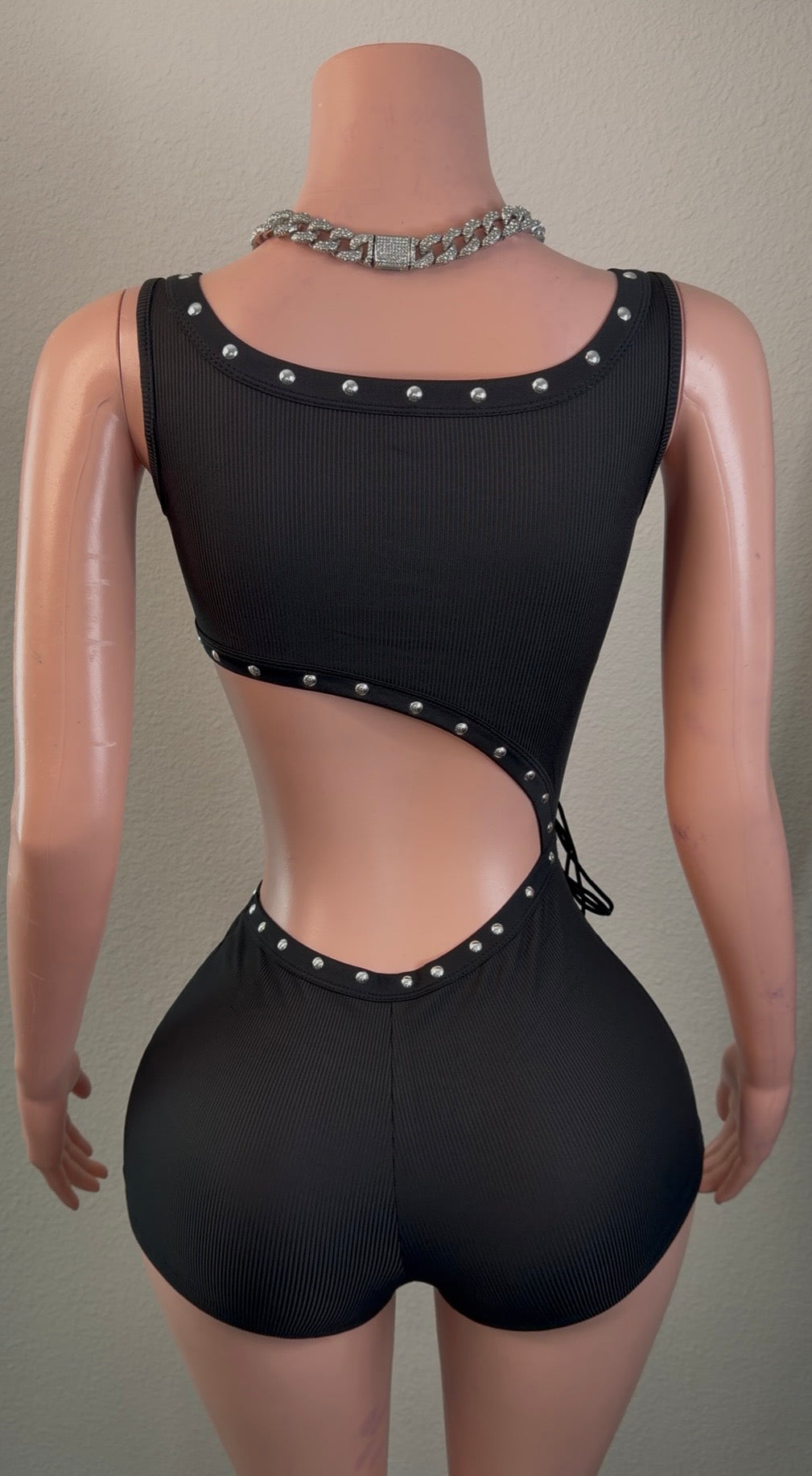 SYMMETRY ROMPER